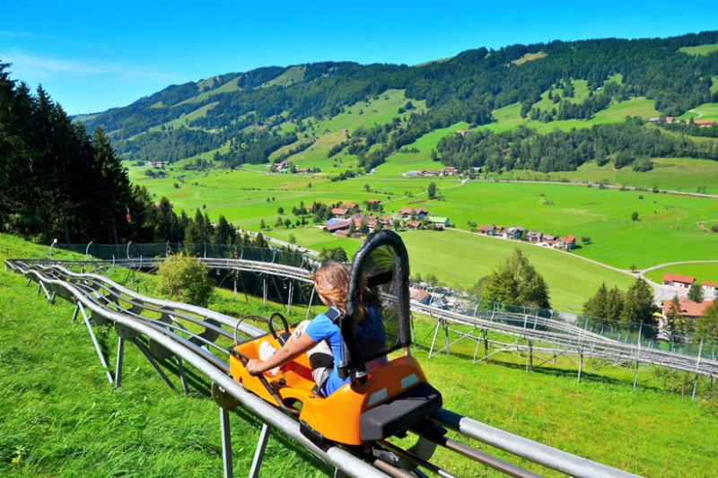 Top 10 Sommerrodelbahnen & Coaster in Deutschland